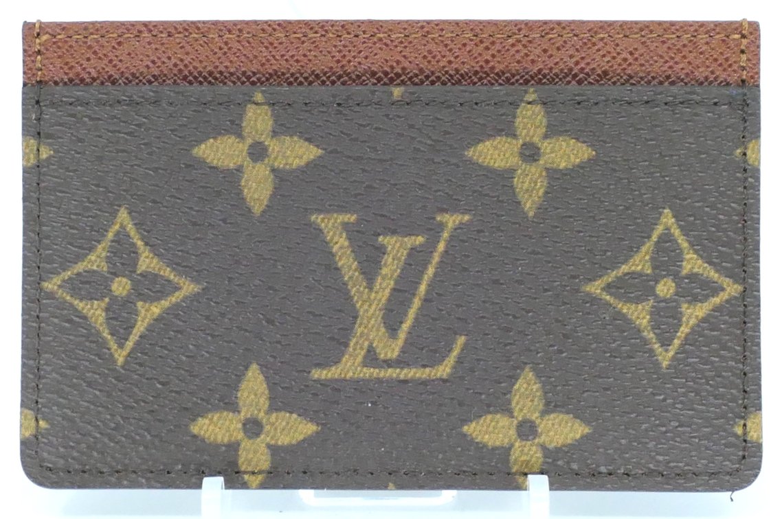 Louis Vuitton Card Holder in Monogram Canvas