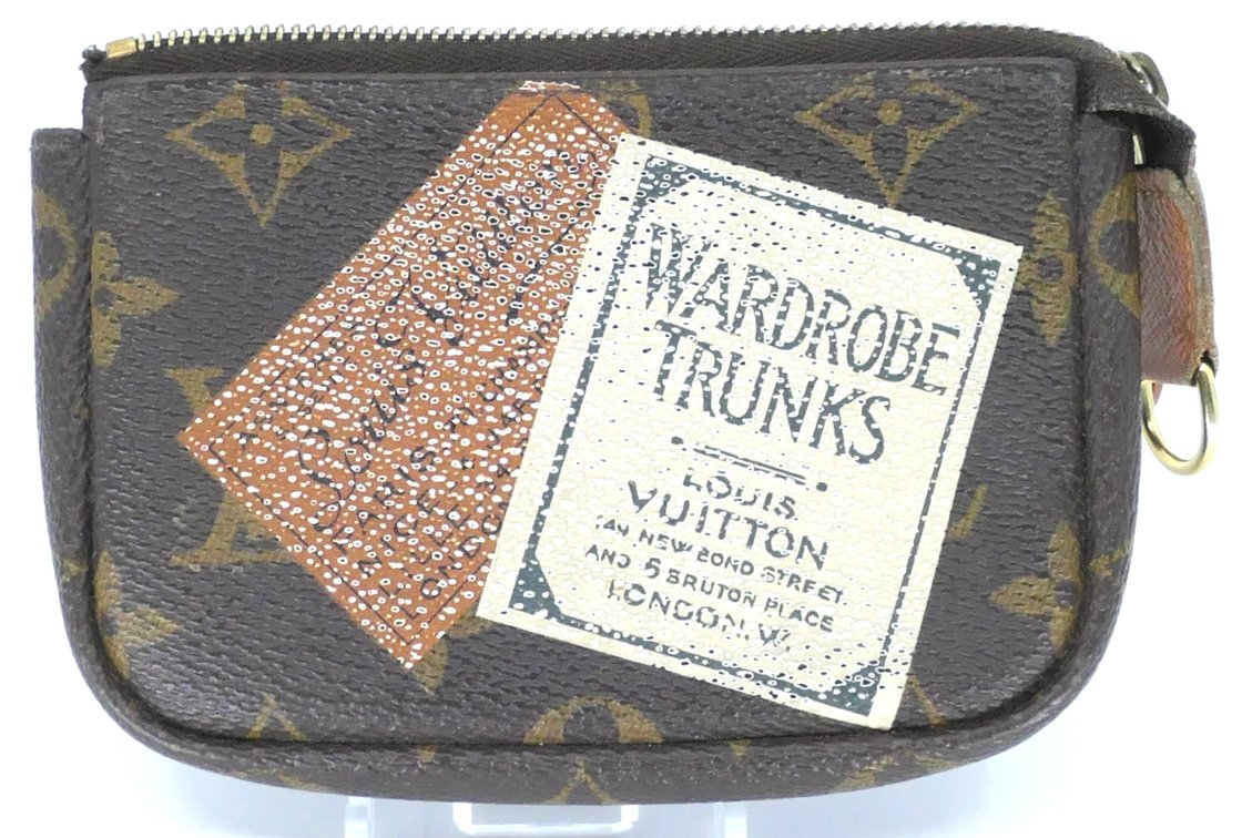 Louis Vuitton Wardrobe Trunks Pochette Cles in Monogram Canvas