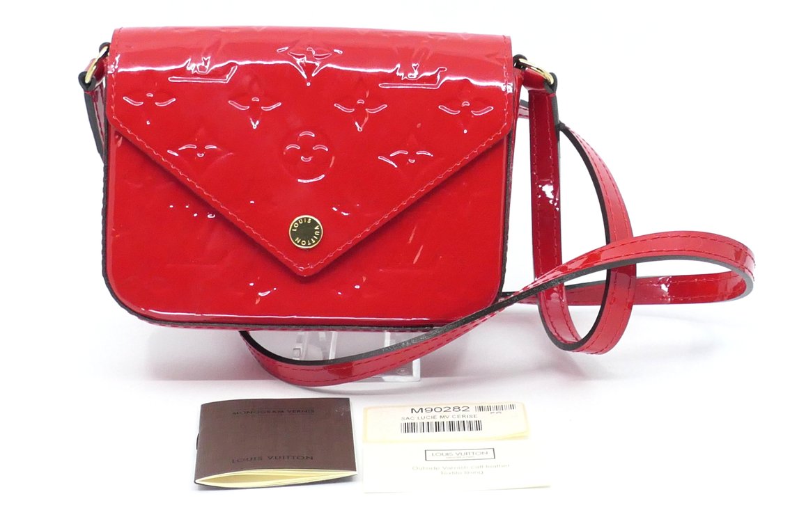 Louis Vuitton Sac Lucie Vernis