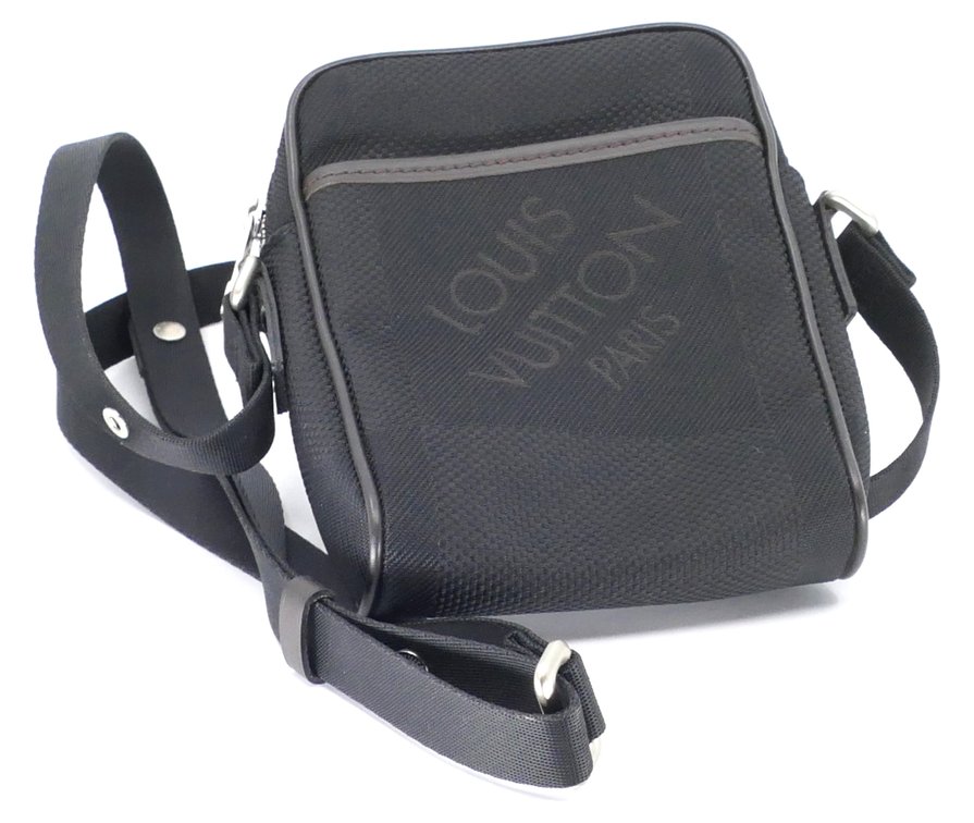 Louis Vuitton Citadin Mini Messenger Bag in Damier Geant