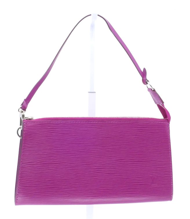 Louis Vuitton Pochette Accessories in Fuchsia Epi Leather
