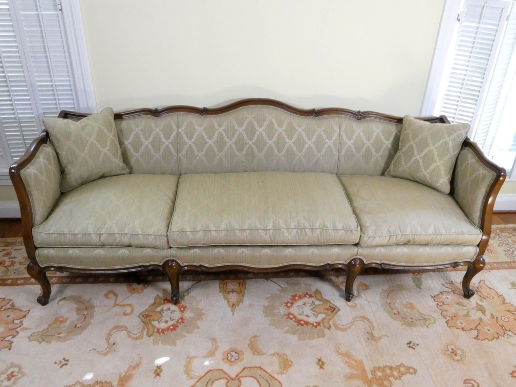Elongated French Style Scalloped Frame Couch