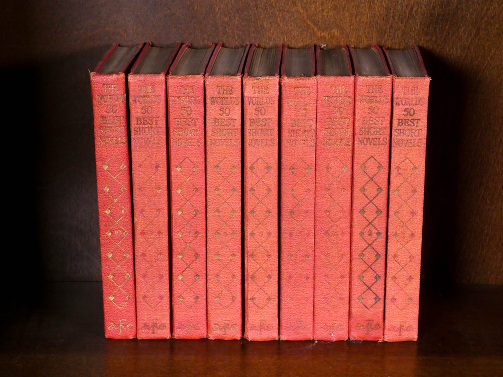 Petite Volumes