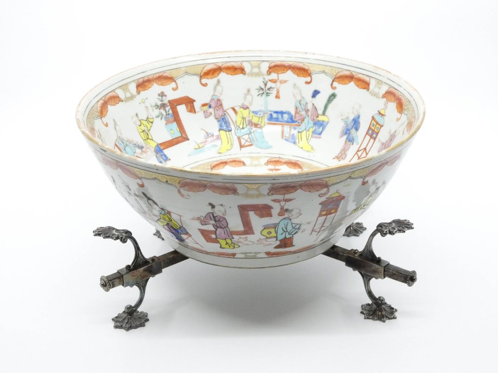 Asian Ceramic Bowl on Stand