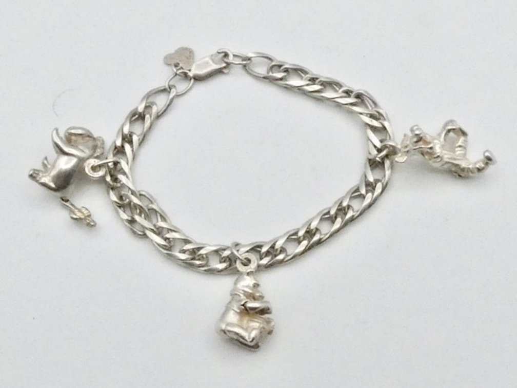 Disney Sterling Silver Winnie the Pooh Charm Bracelet