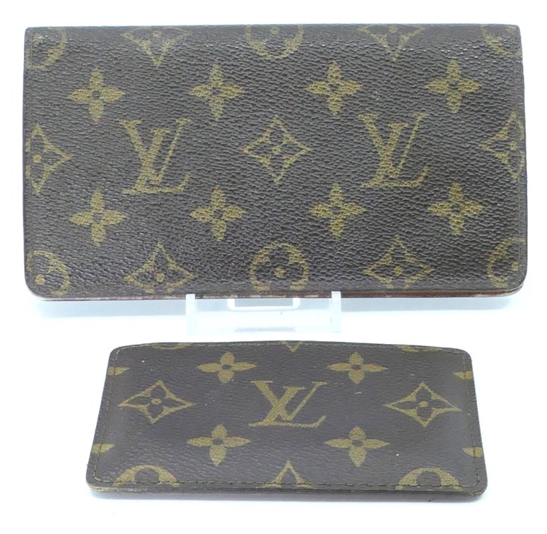 Louis Vuitton Passport and Card Holders in Monogram Canvas