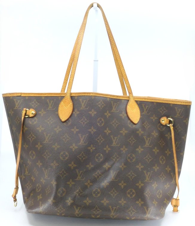 Louis Vuitton Neverfull MM in Classic Monogram