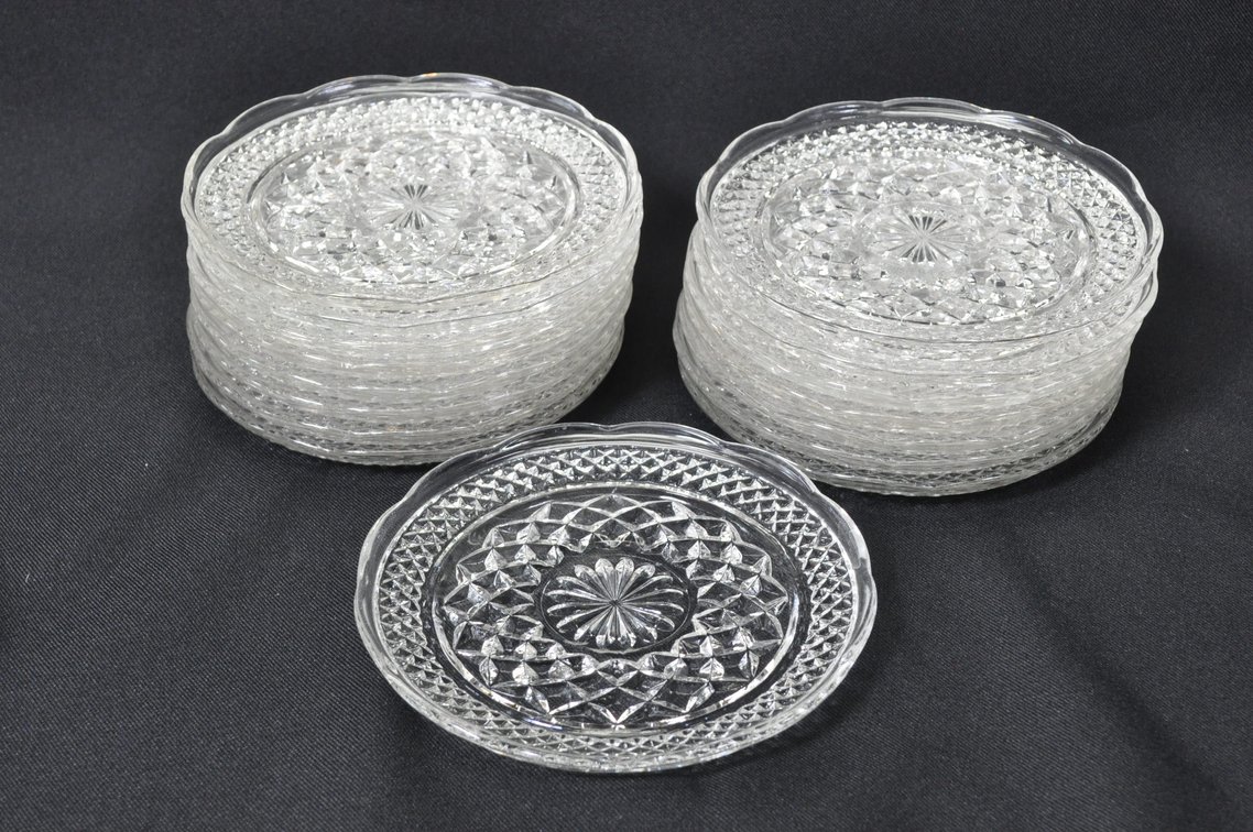 Anchor Hocking Wexford Plates