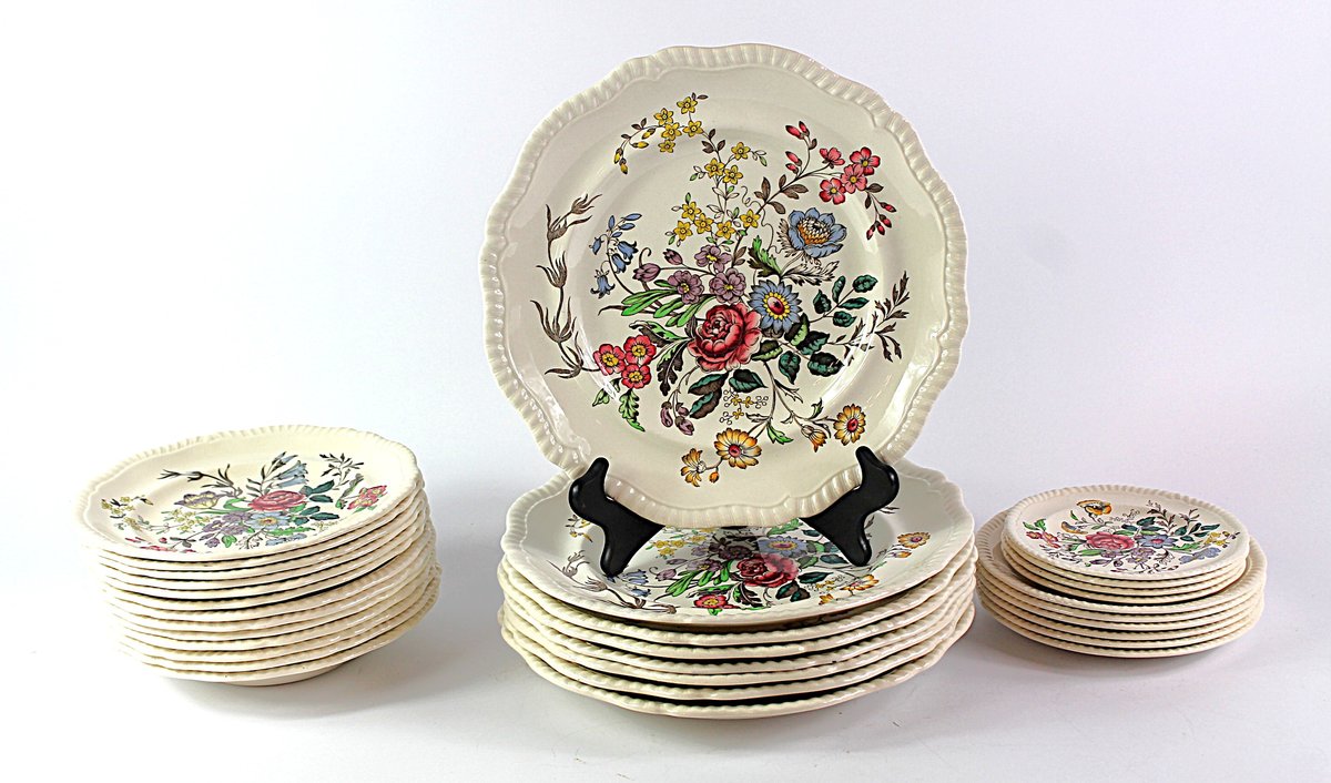 Spode Romney Pattern Dinnerware