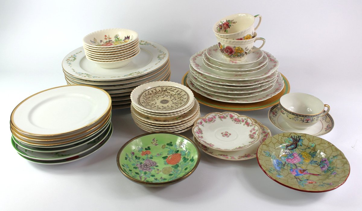 Assorted China Pieces