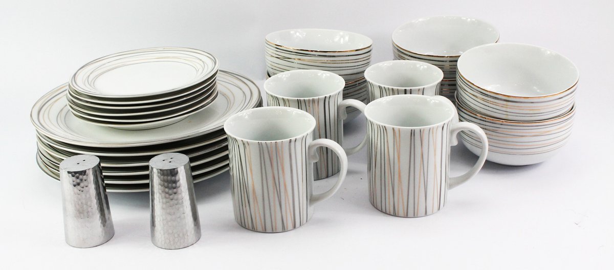 Threshold Brand Swirl Dinnerware Collection