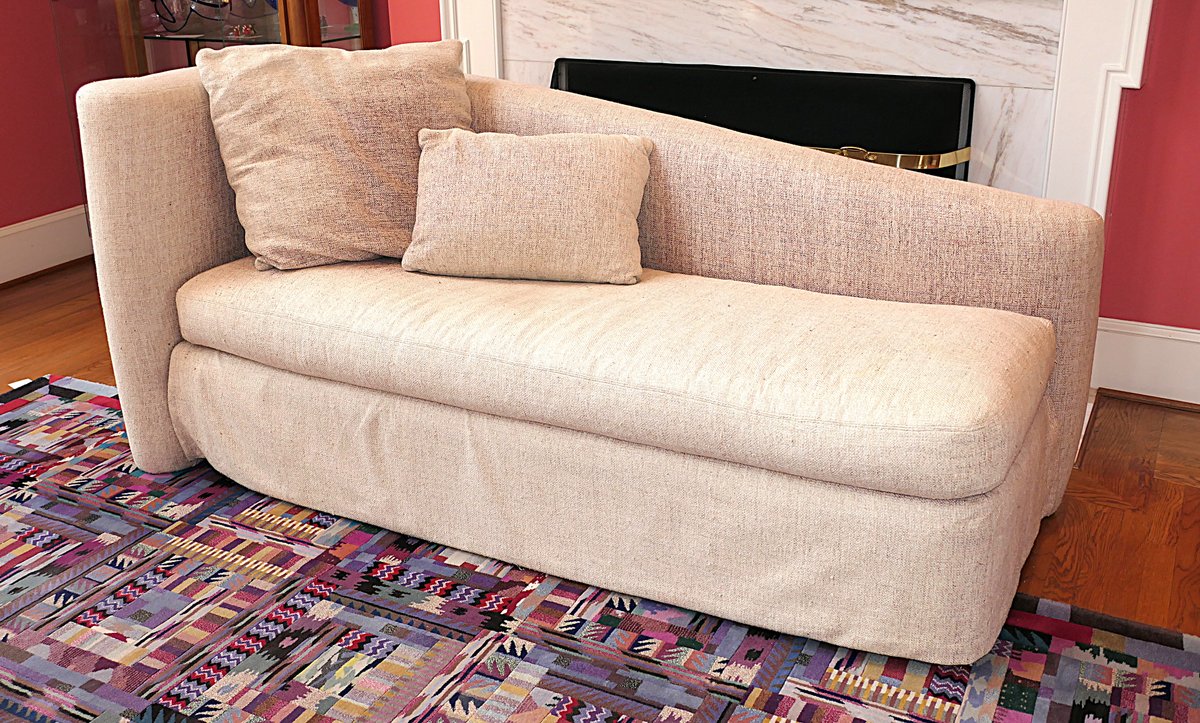 Cleopatra Style Faint Couch by Vicente Wolf Collection