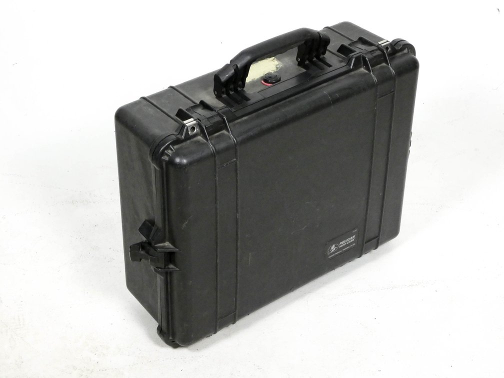 Pelican 1600 Case with Foam Set