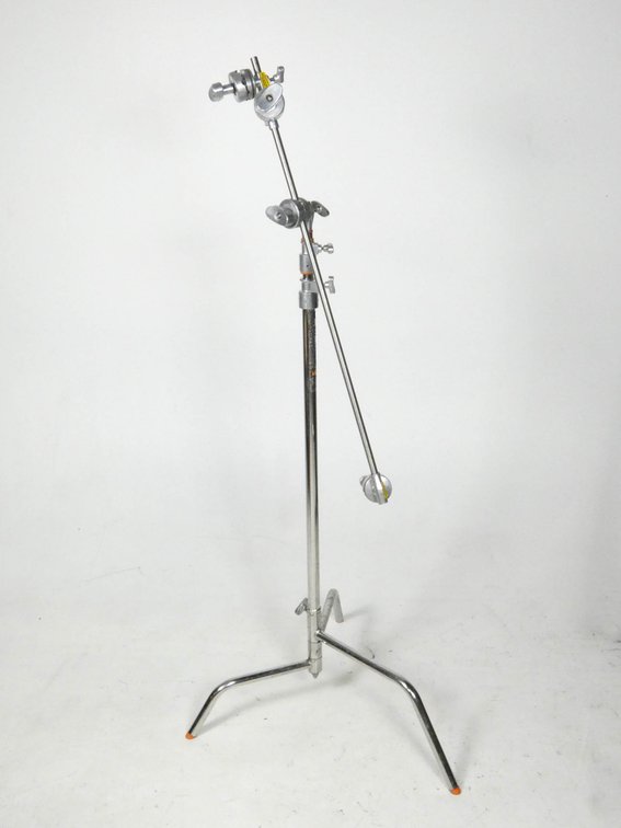 Matthews 40" C Stand