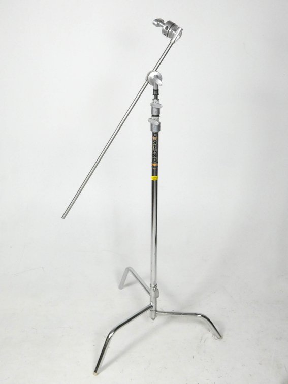 Matthews 40" C Stand