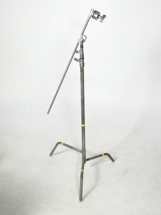 Matthews 40" C Stand