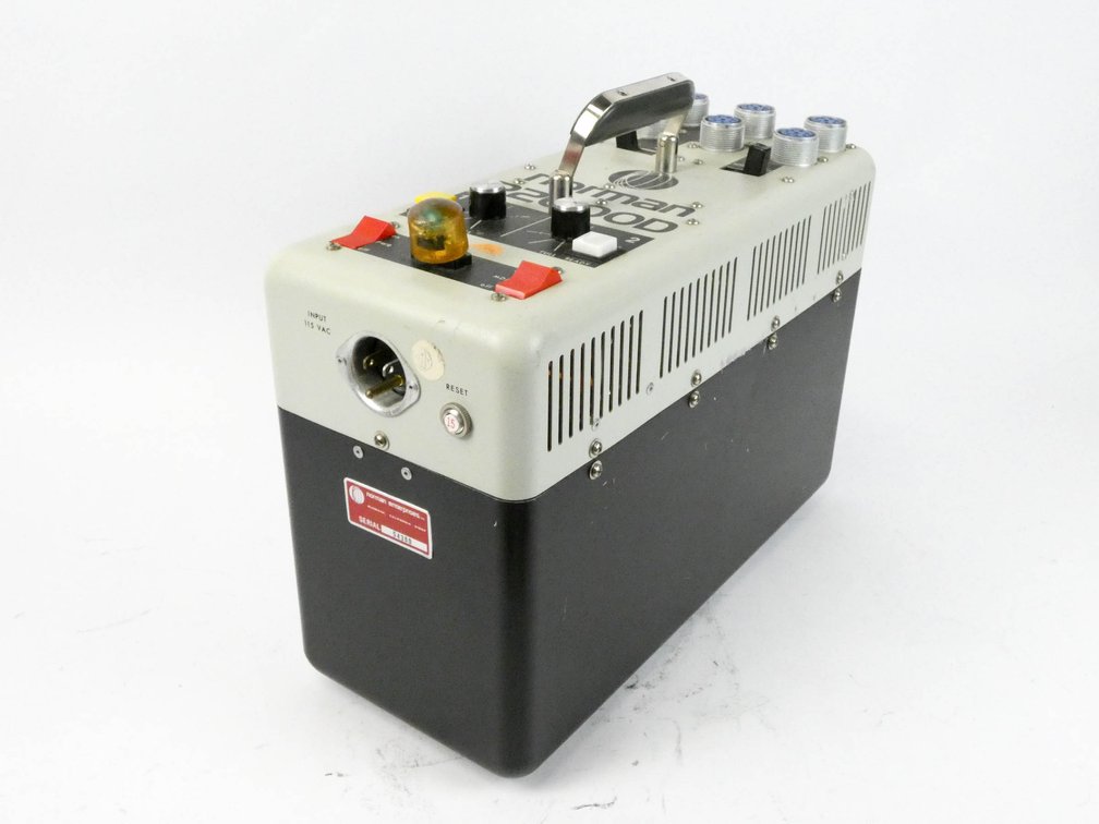 Norman P2000-D Power Pack Flash Generator