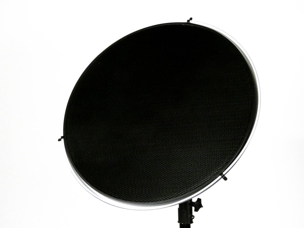 22" Aluminum Beauty Dish Reflector with Impact Honeycomb Grid
