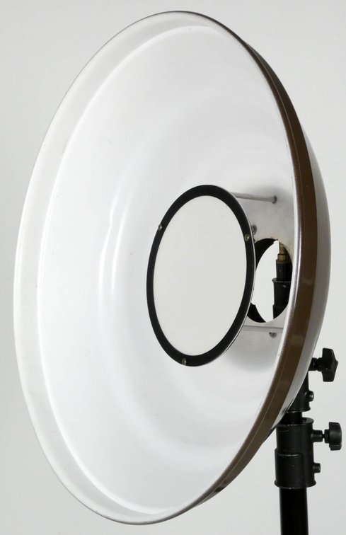 22" Aluminum Beauty Dish