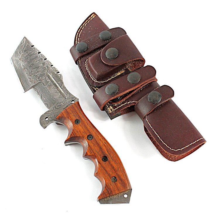 TZ 02 Hand Forged Damascus Steel Tracker Knife