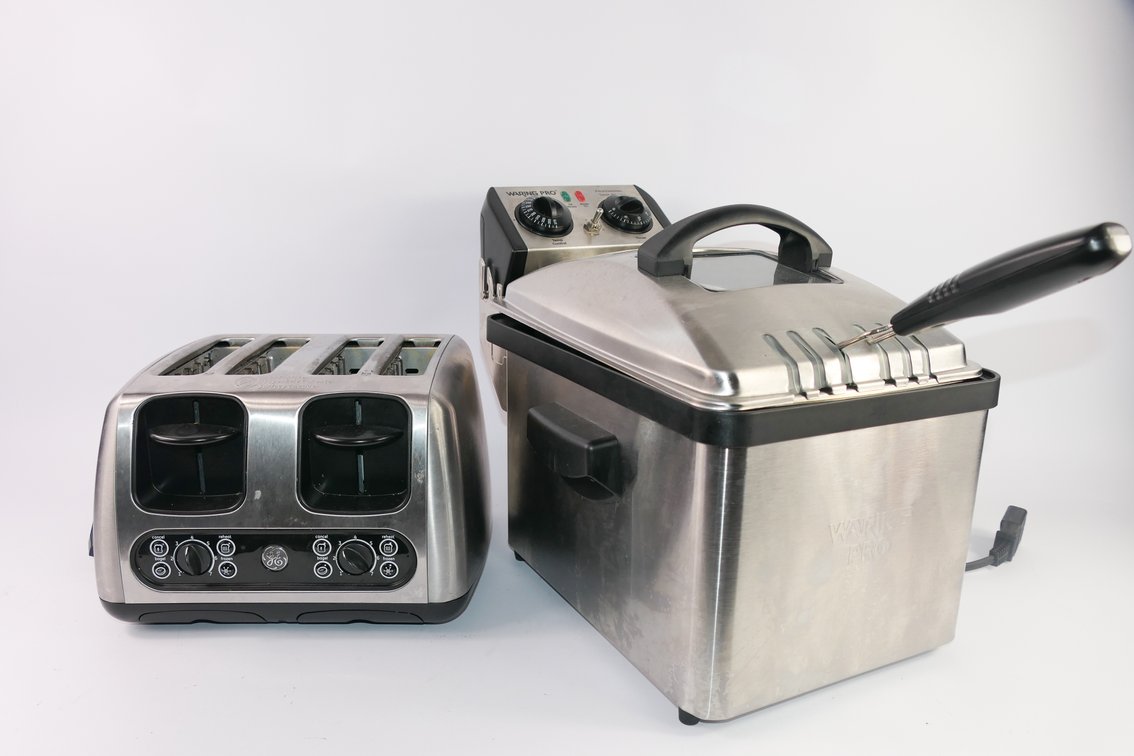 Waring Pro Deep Fryer and a GE Toaster