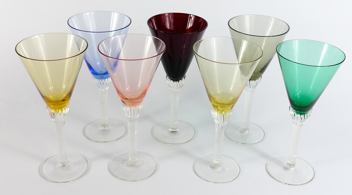 Art Deco Style Ribbed Stem Cocktail Stemware