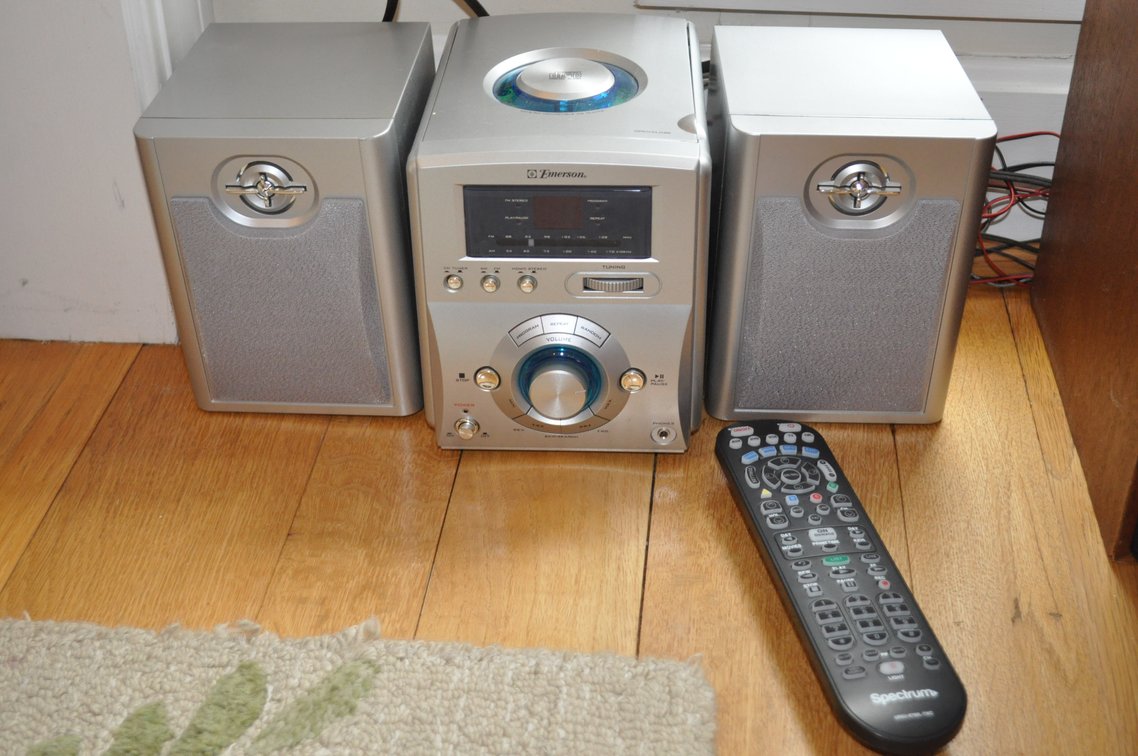 Emerson CD Player and Radio