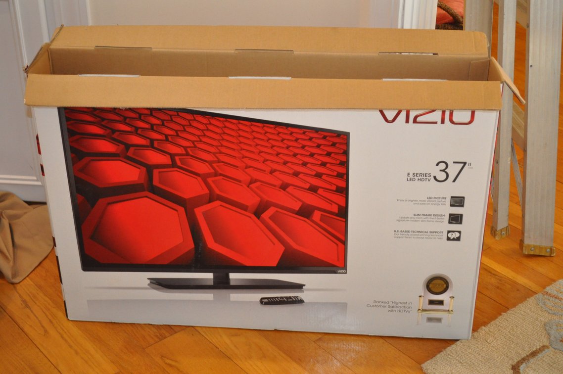 Visio 37" TV