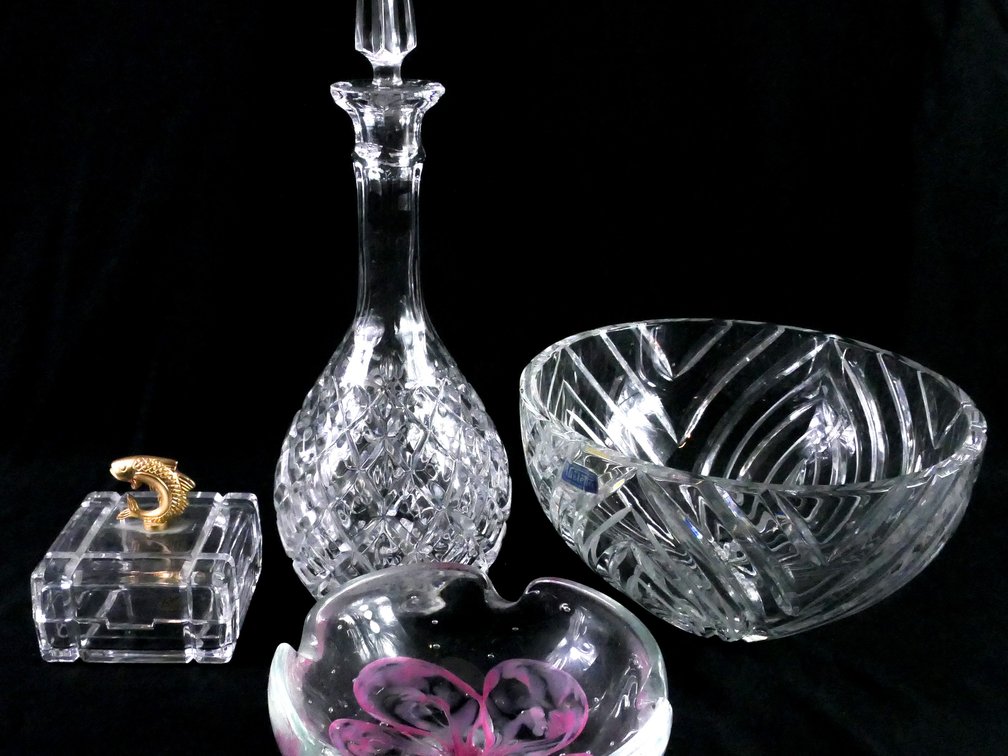 Crystal and Art Glass Pieces