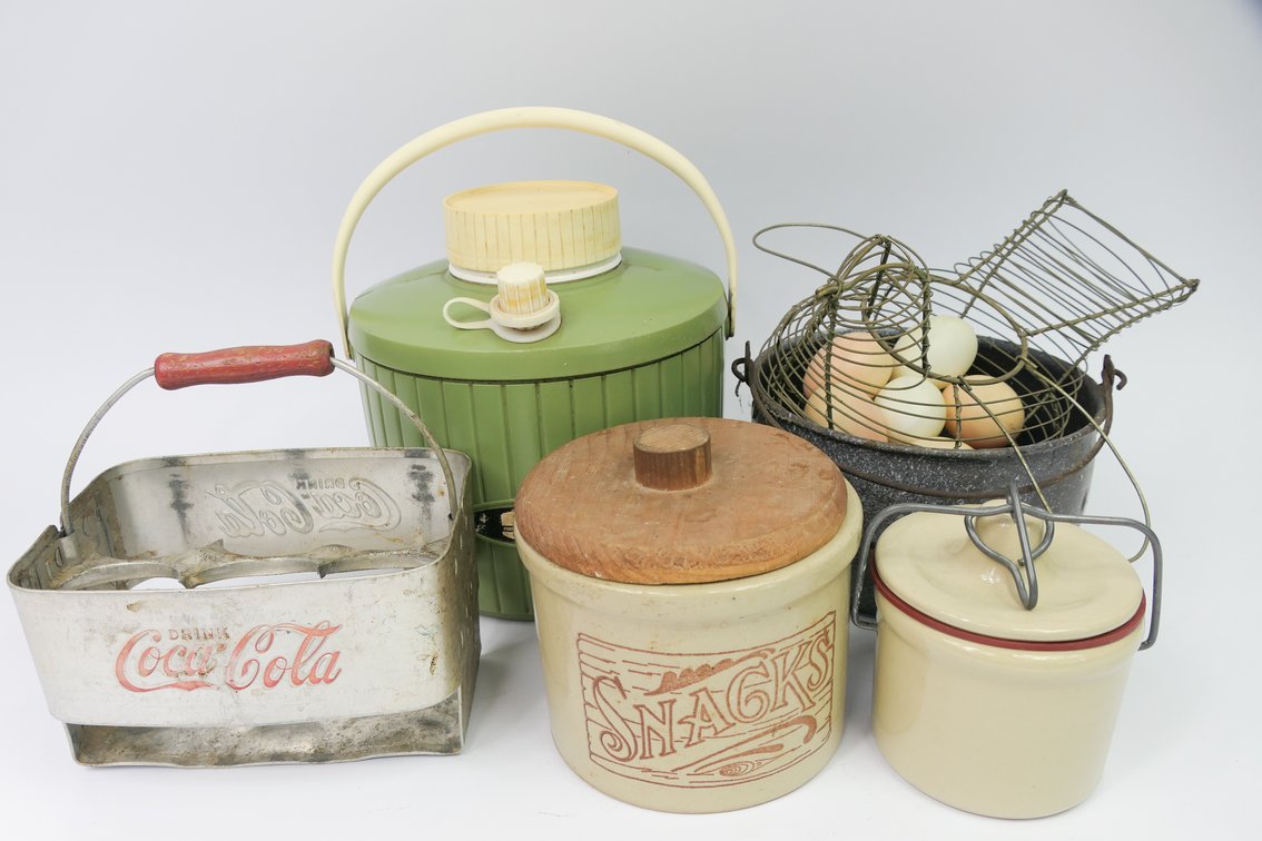 Vintage Country Kitchen Decor