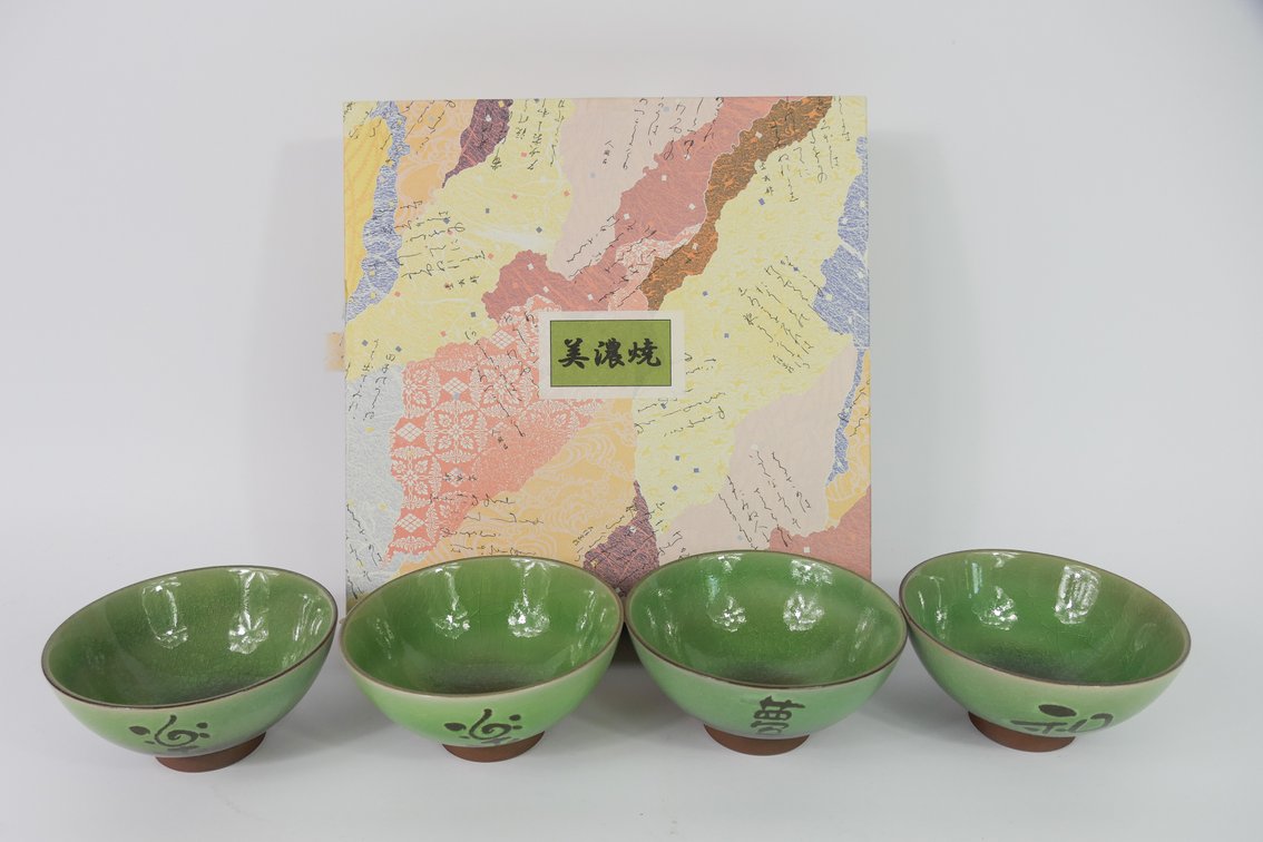 Four Japanese Mino Yaki Ware Rice Bowls