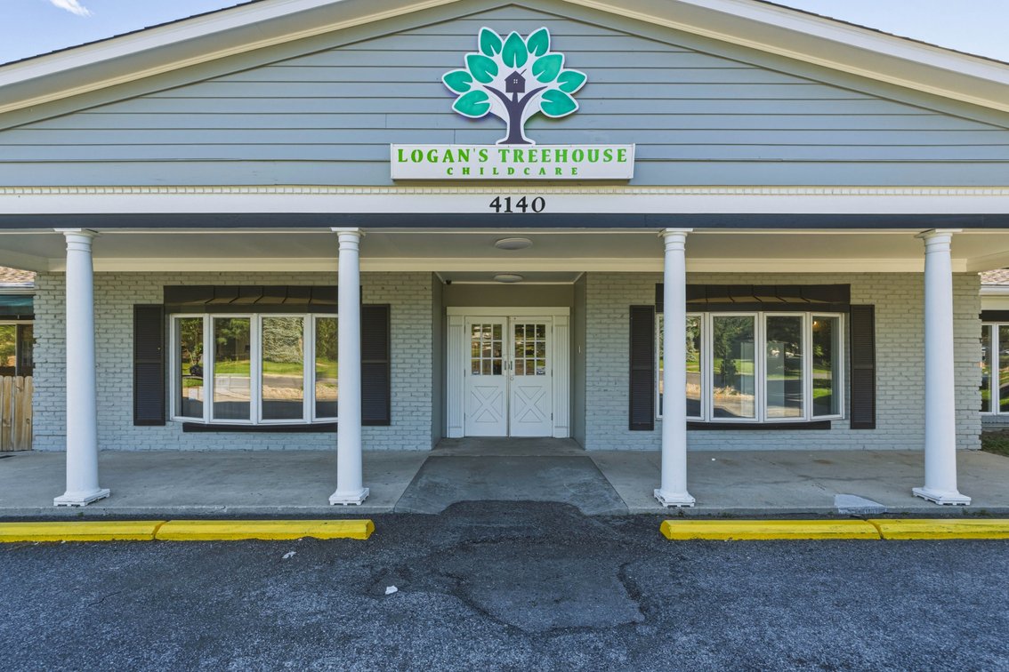Image for 10,000± SF Commercial Property | Former Licensed Childcare Facility | Absolute Auction | Louisville, KY