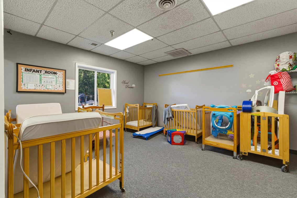 Image for 10,000± SF Commercial Property | Former Licensed Childcare Facility | Absolute Auction | Louisville, KY