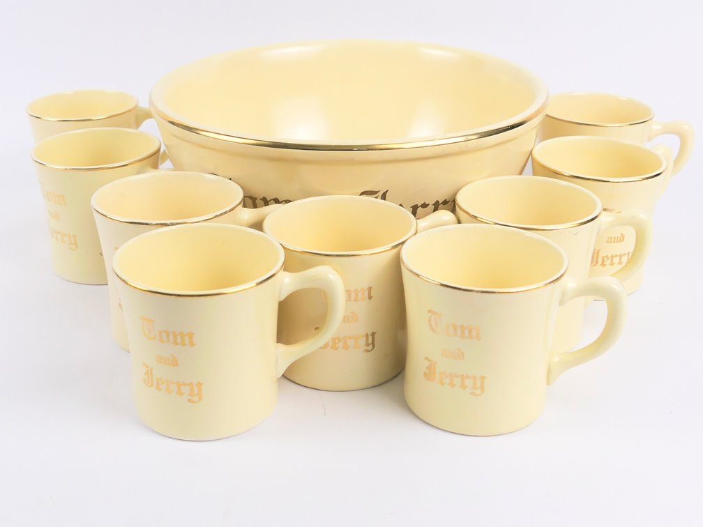 Tom and Jerry Ceramic Punch Set