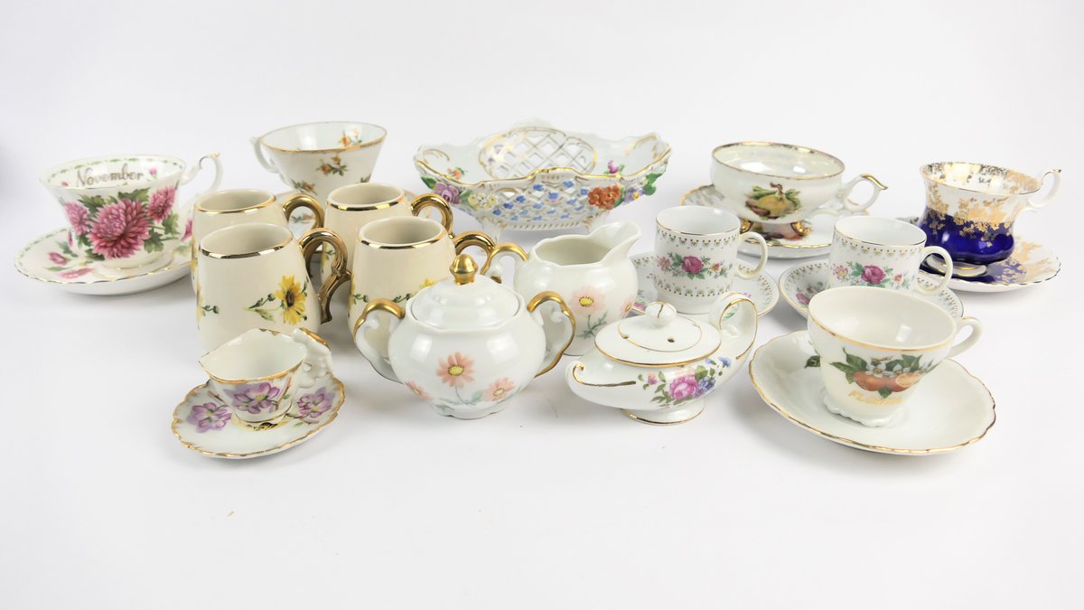 Selection of Tea Related Floral Motif China