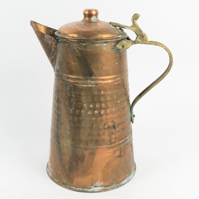 Decorative Hammered Copper Lidded Coffee Pot with Brass Handle