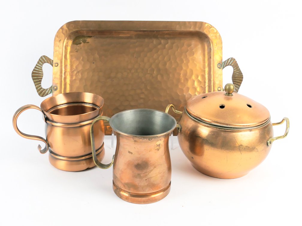 Copper Tray, Mugs, and Copper Tone Potpourri Pot