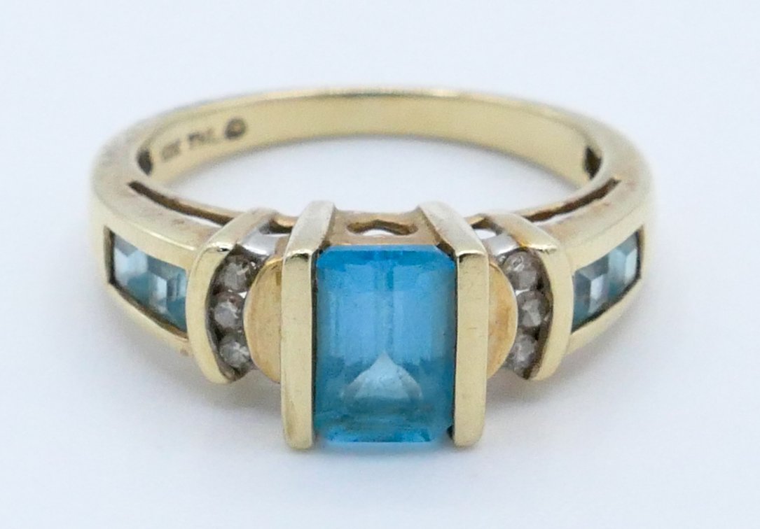 10K Gold and Blue Topaz Ring