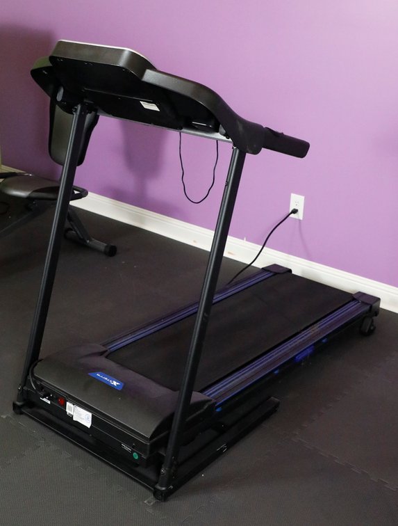 Xterra Fitness TR200 Folding Treadmill