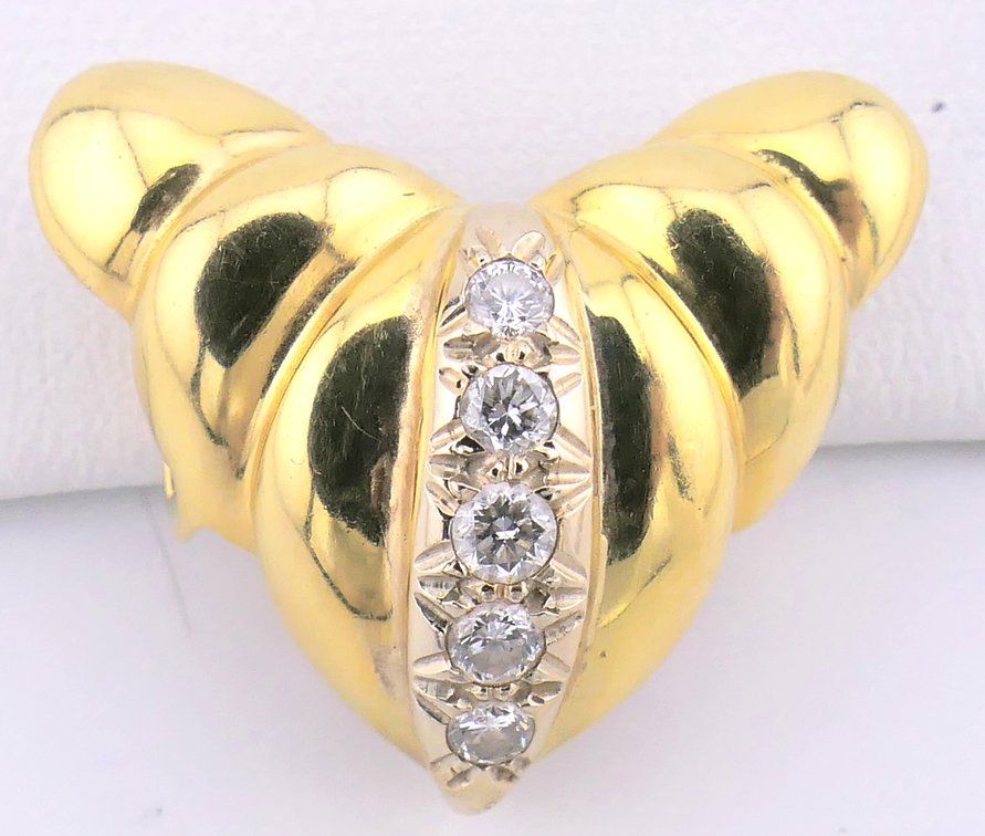 18K Gold Croissant Slide with Diamond Accents