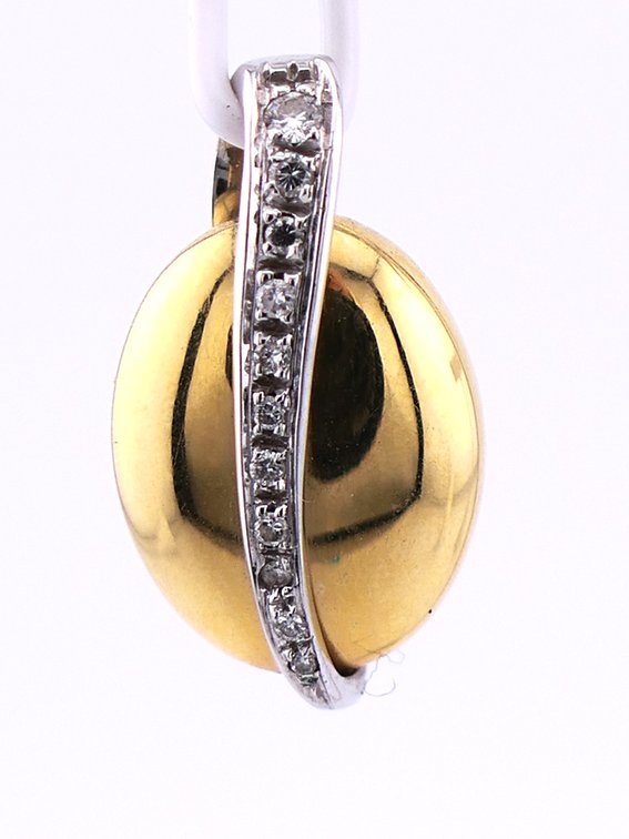 18K Gold and Diamond Pendant