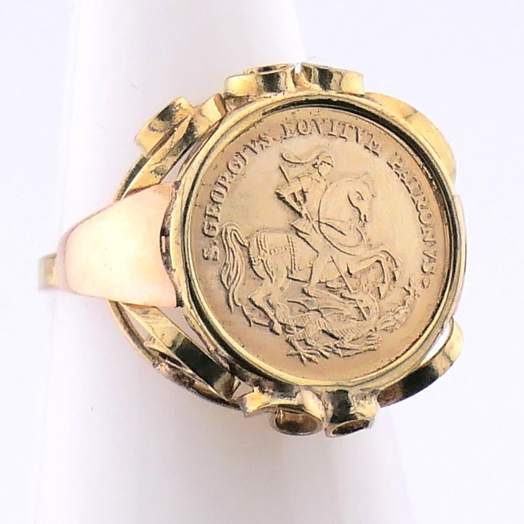 14K Gold St George British Coin Ring