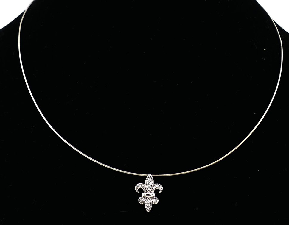 14K White Gold Wire Choker with Diamond Fleur de Lis