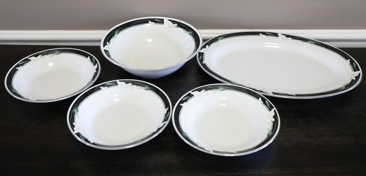 Sango China  Pieces in Black Fantasy Pattern