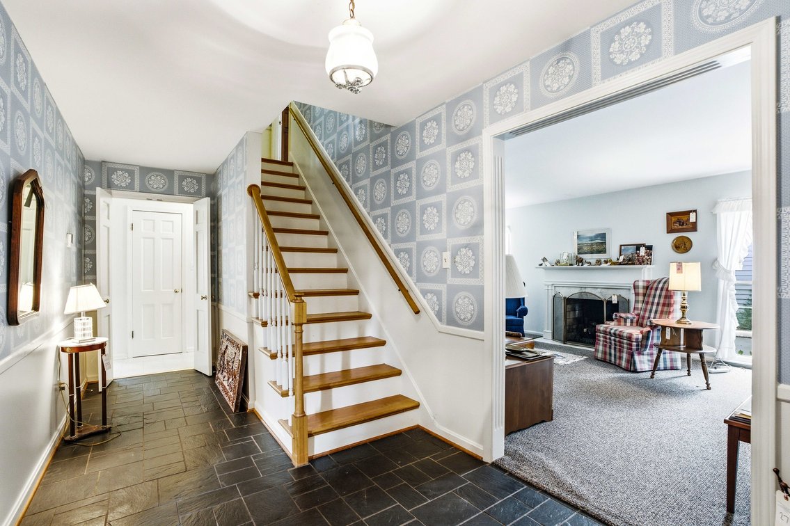 Image for Real Estate Auction - Spacious Colonial in Barbourmeade
