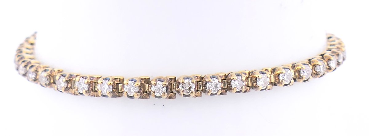 14K Gold and Diamond Tennis Bracelet