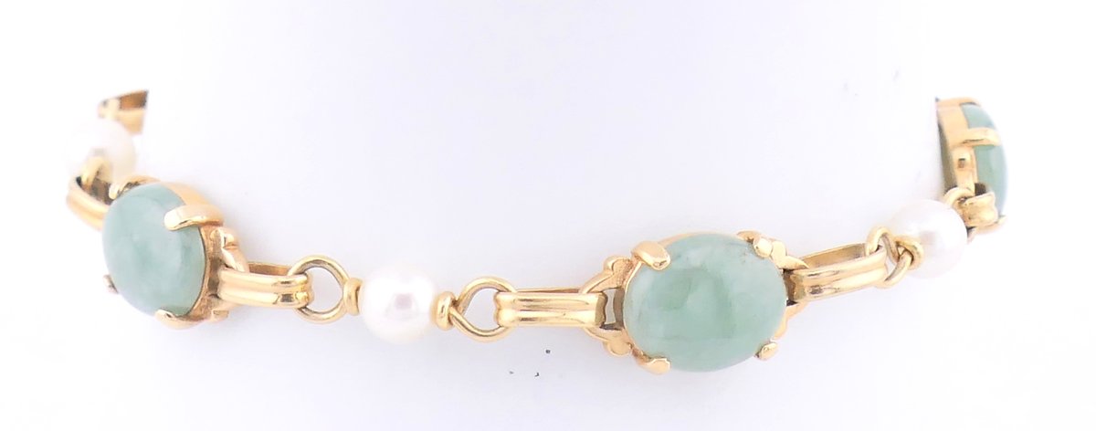 14K Gold Jade and Pearl Bracelet