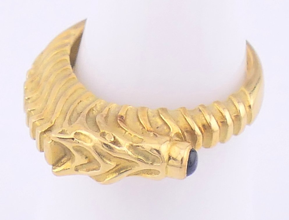 18K Gold Judith Leiber Zebra Ring with Sapphire Nose