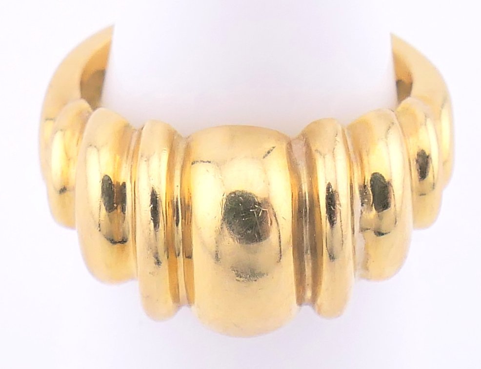 18K Gold Dome Ring