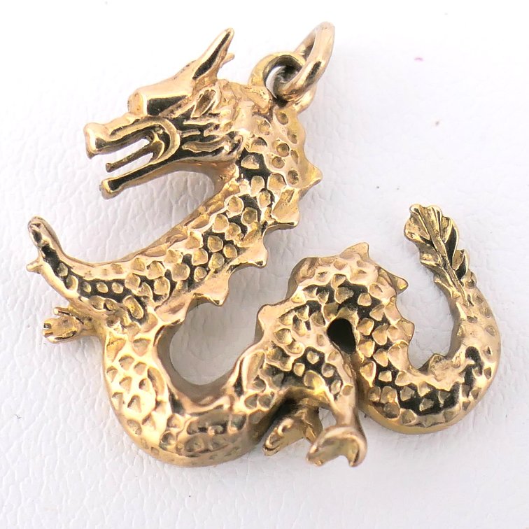 10K Gold Chinese Style Dragon Pendant/Charm